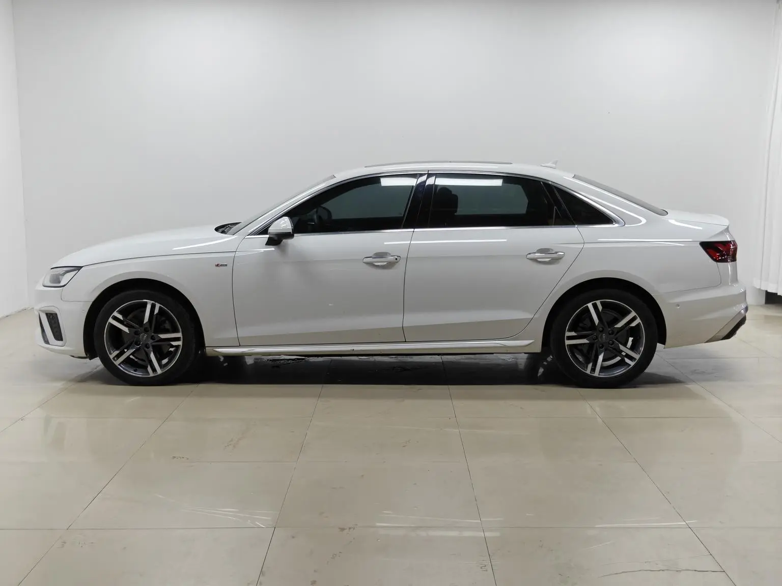 Audi A4L 2020 40 TFSI Dynamic Luxury