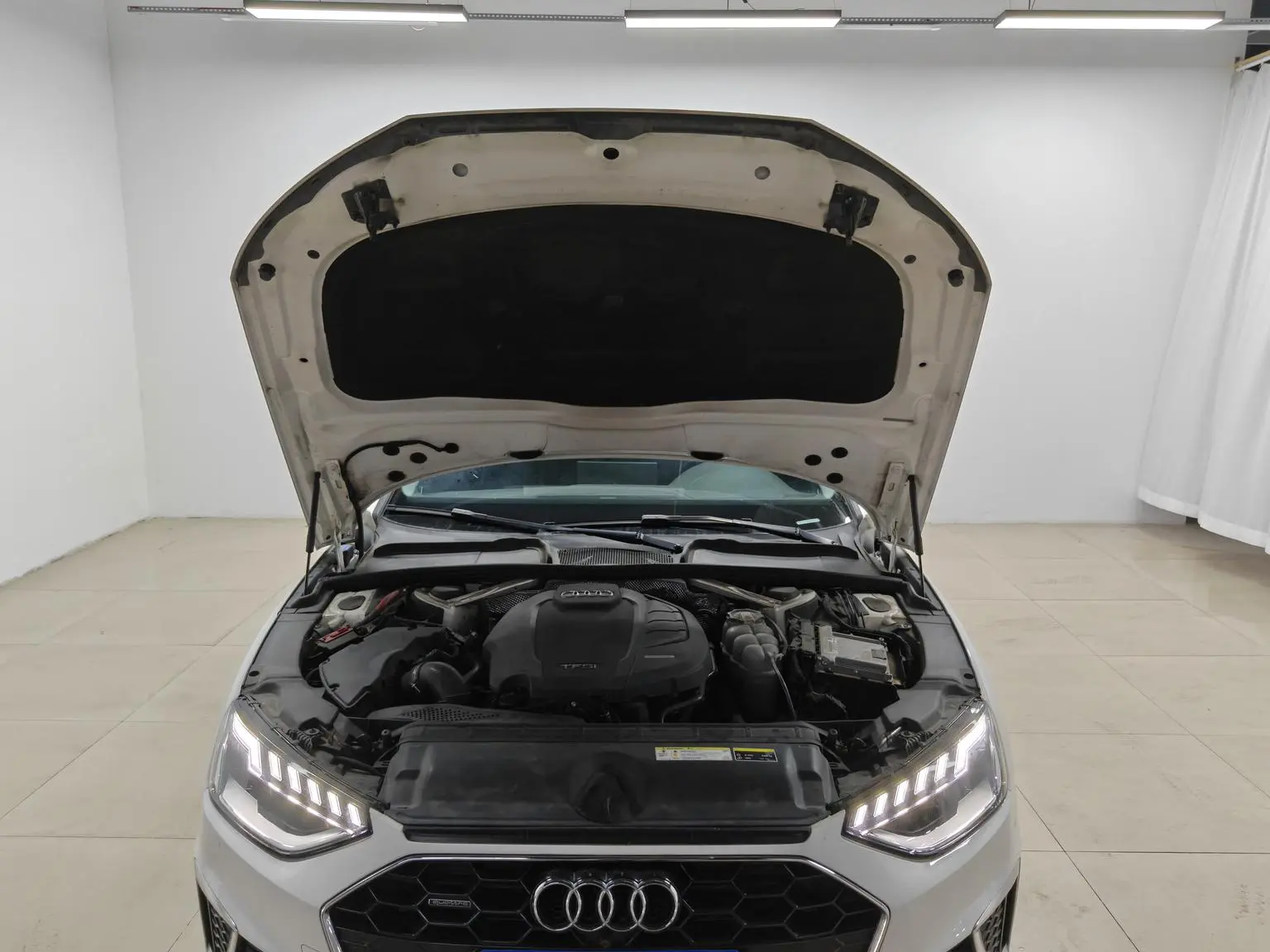 Audi A4L 2020 40 TFSI Dynamic Luxury
