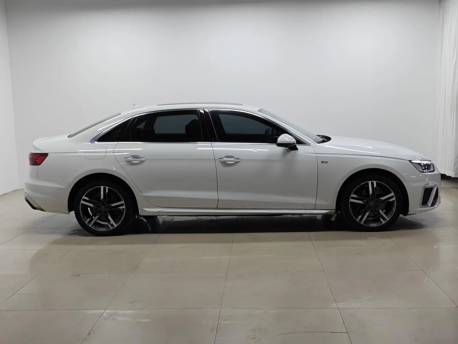 Audi A4L 2020 40 TFSI Dynamic Luxury