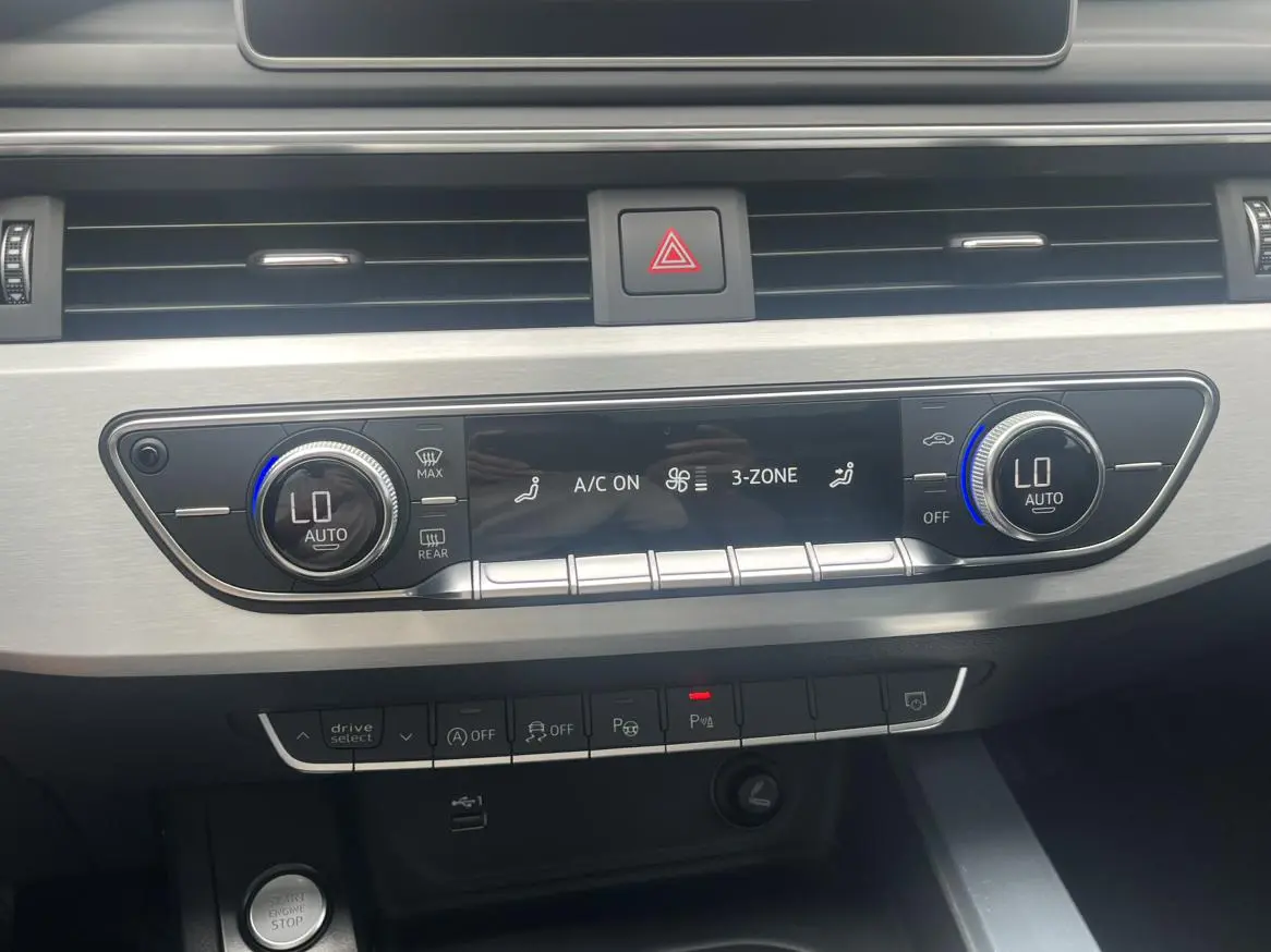 Audi A4L 2019 40 TFSI Fashion China VI