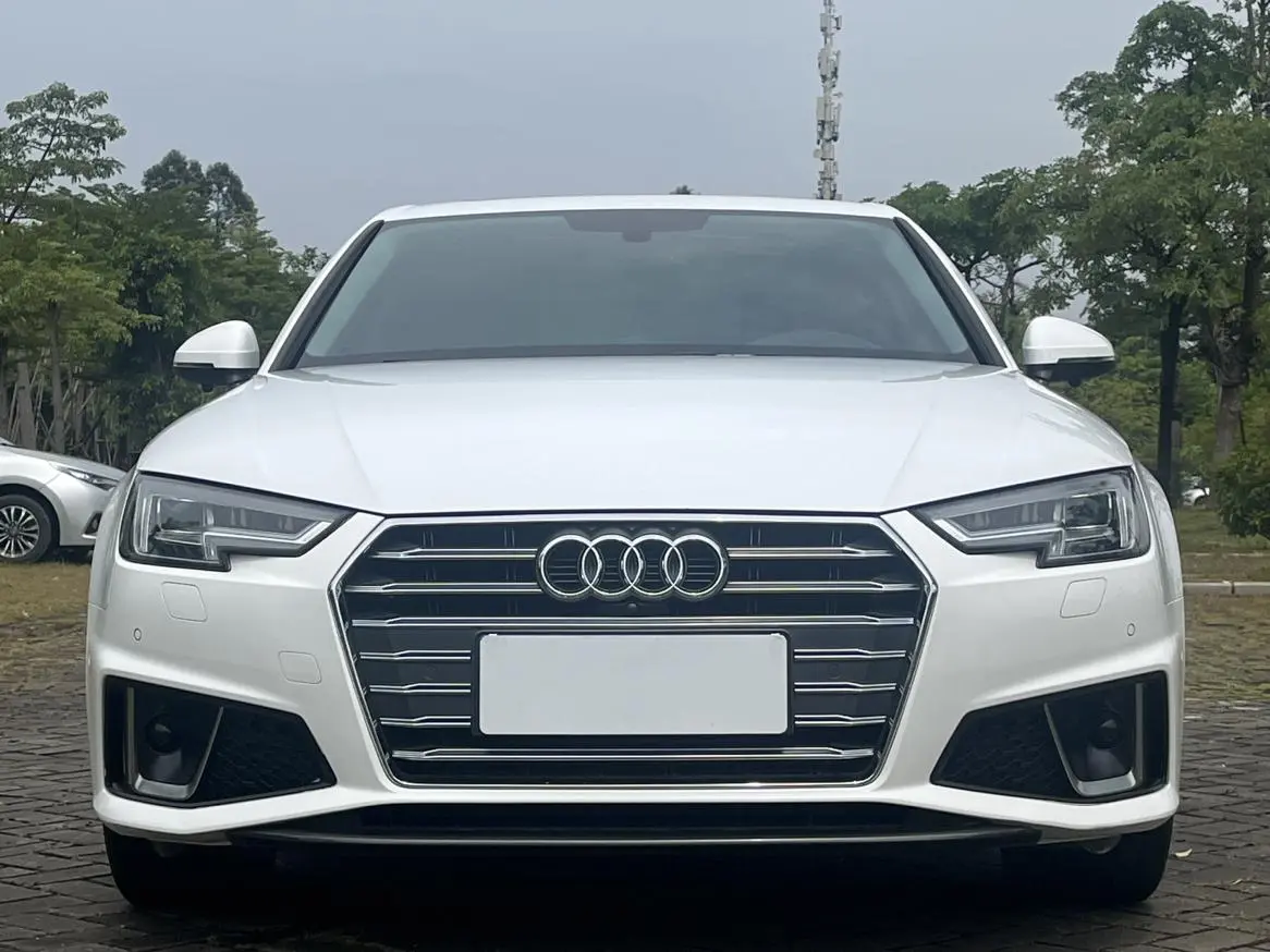 Audi A4L 2019 40 TFSI Fashion China VI