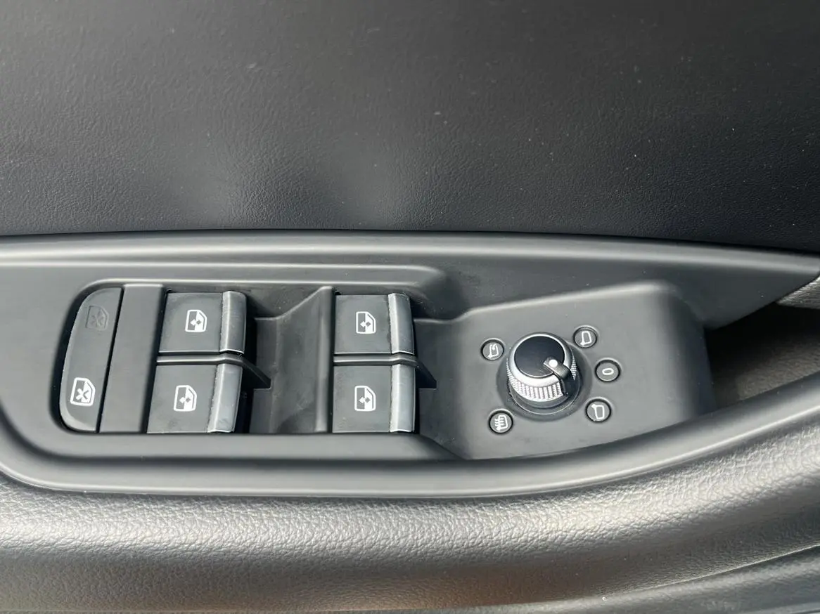 Audi A4L 2019 40 TFSI Fashion China VI