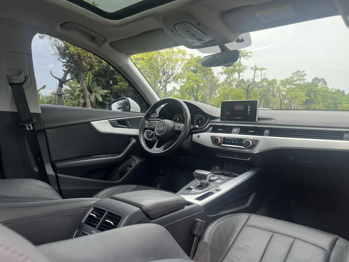 Audi A4L 2019 40 TFSI Fashion China VI