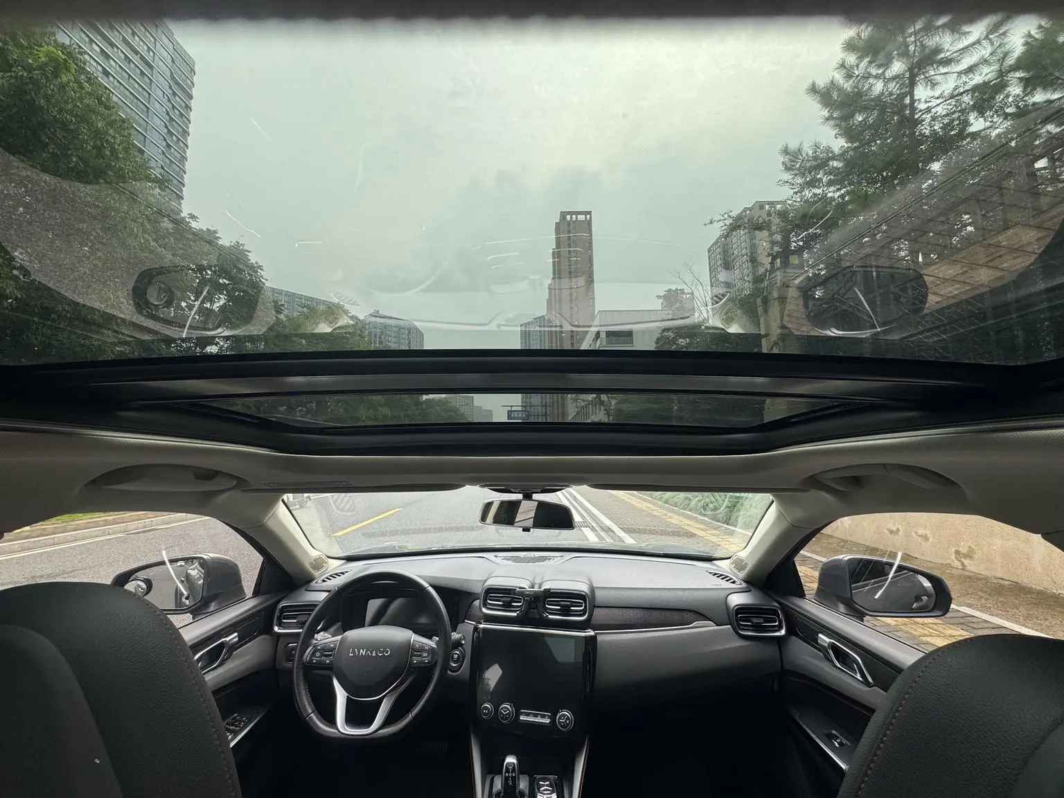Lynk & Co 02 2019 Facelift 1.5T DCT 2WD Dynamic China VI