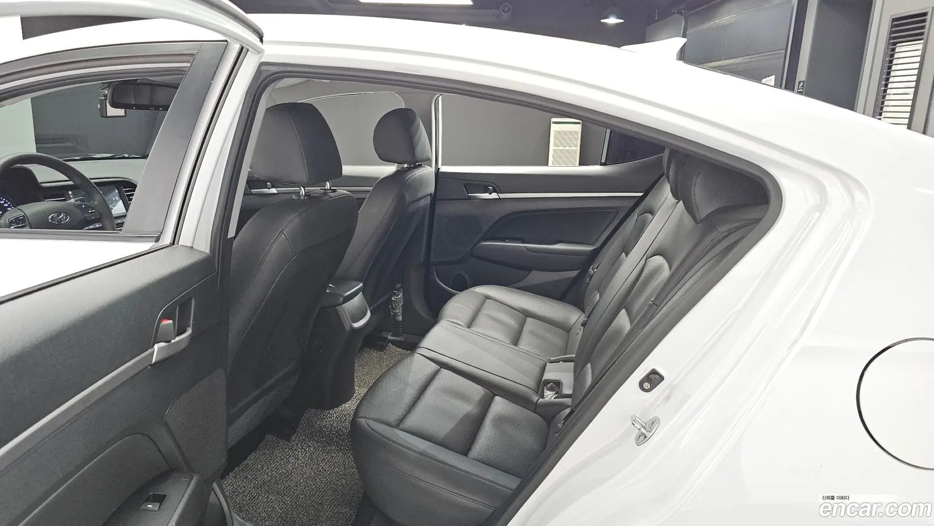 Hyundai AVANTE 1.6 2018