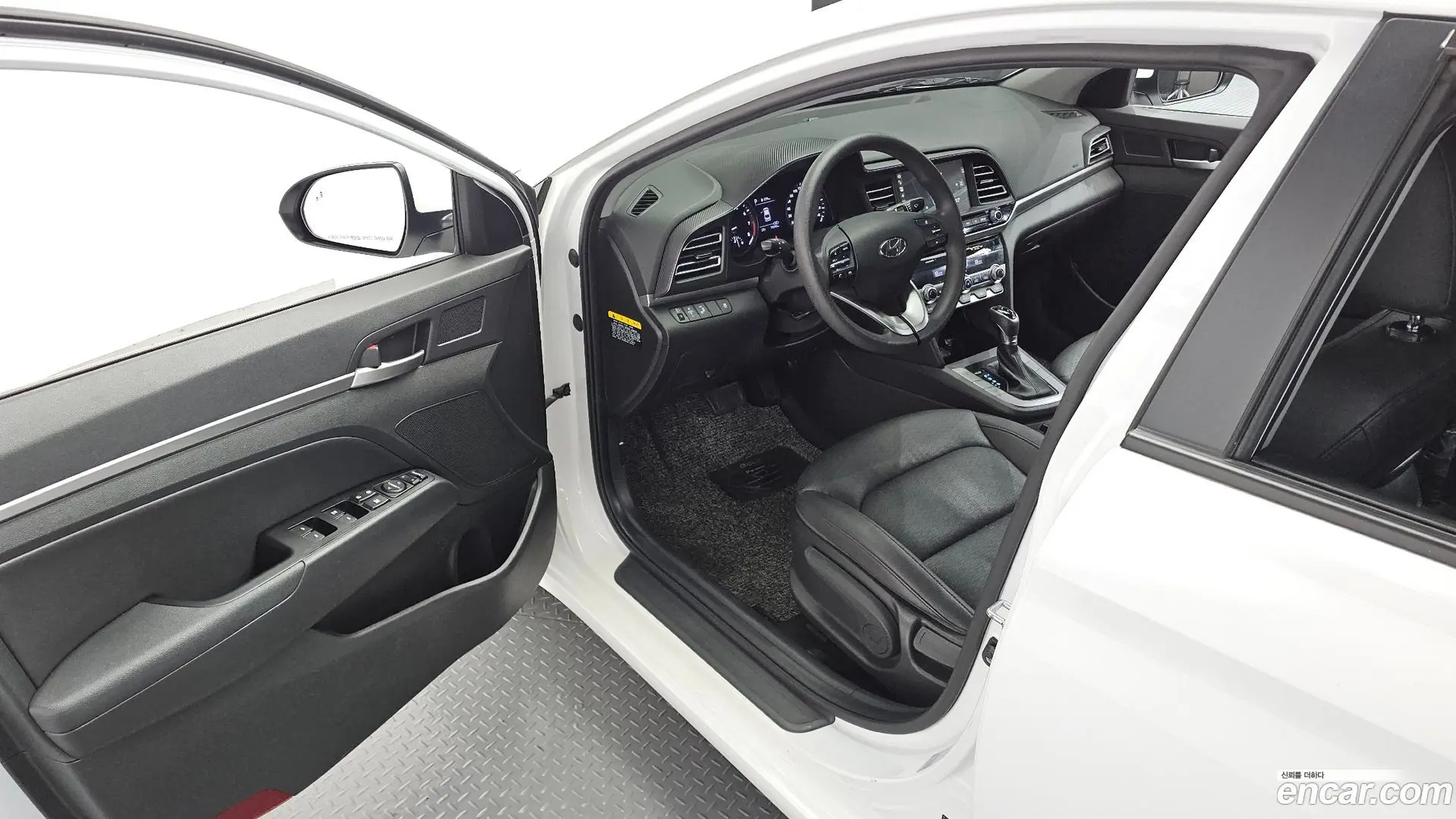 Hyundai AVANTE 1.6 2018