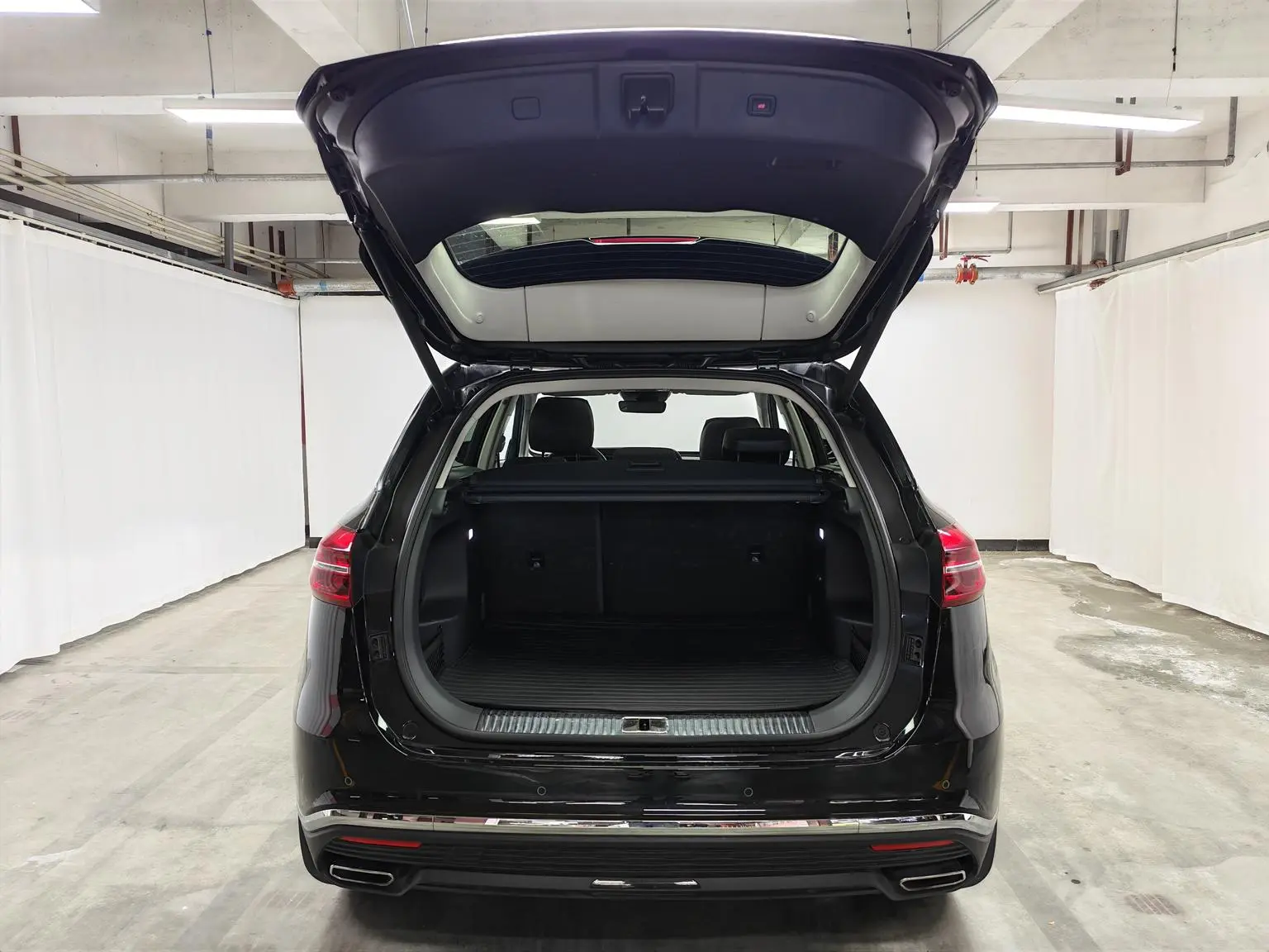 Hongqi HS5 2022 Facelift 2.0T Connected Flagship Enjoy 4WD