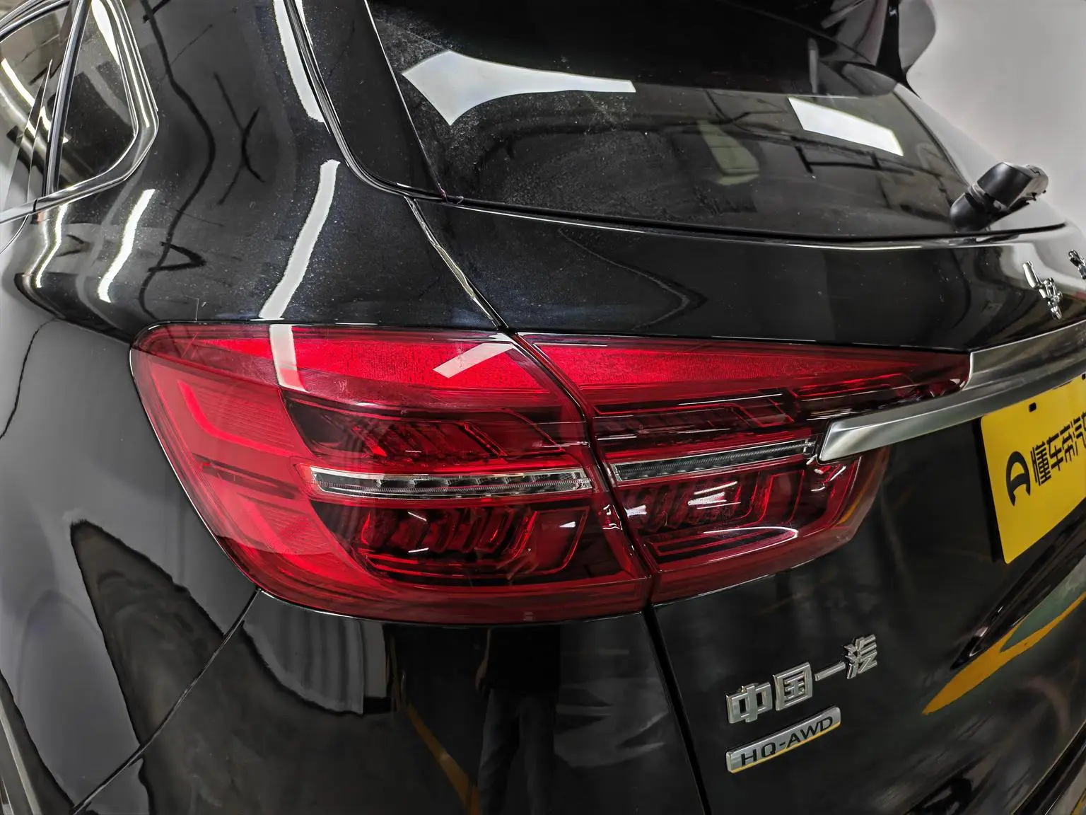 Hongqi HS5 2022 Facelift 2.0T Connected Flagship Enjoy 4WD
