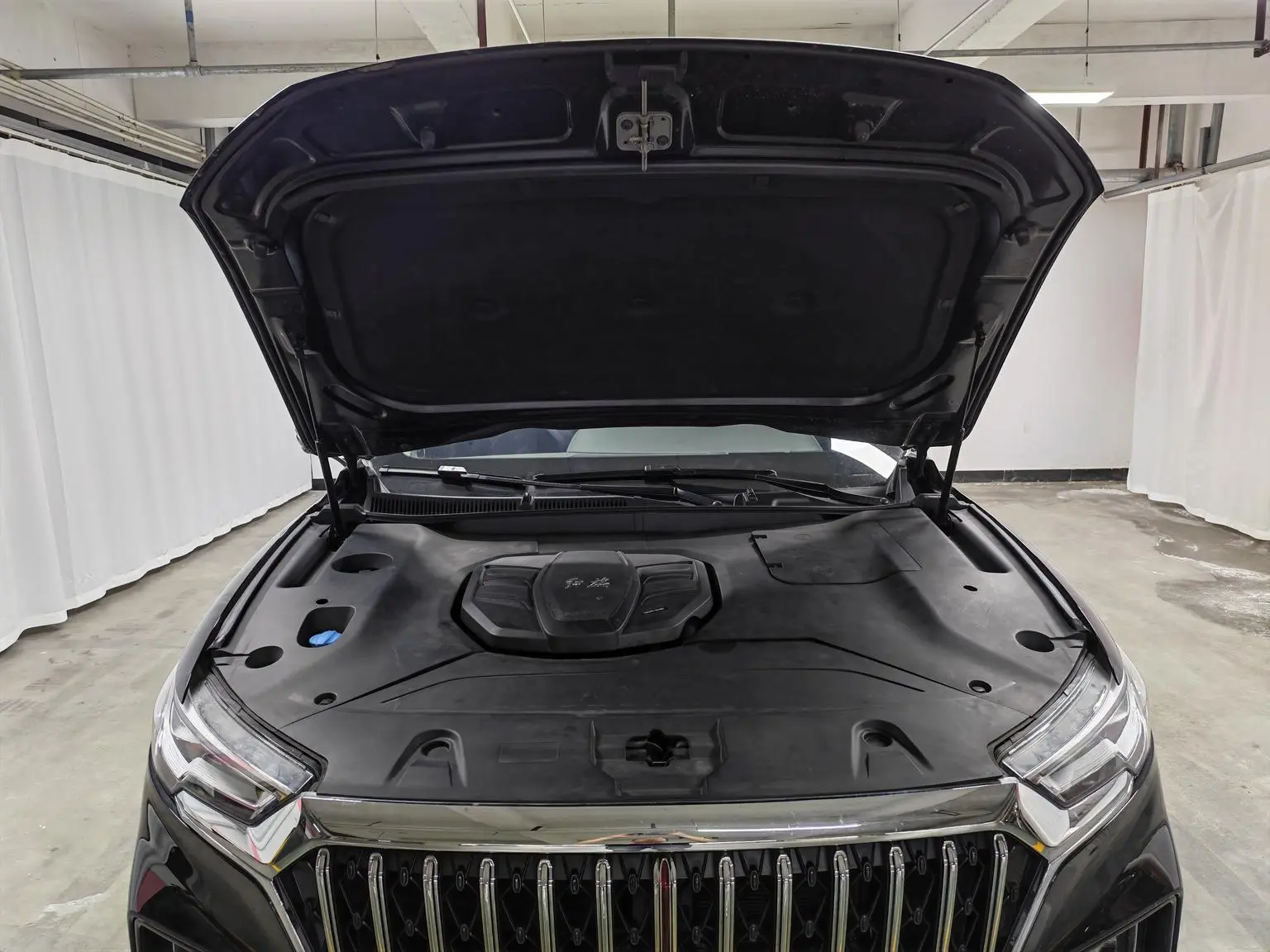 Hongqi HS5 2022 Facelift 2.0T Connected Flagship Enjoy 4WD