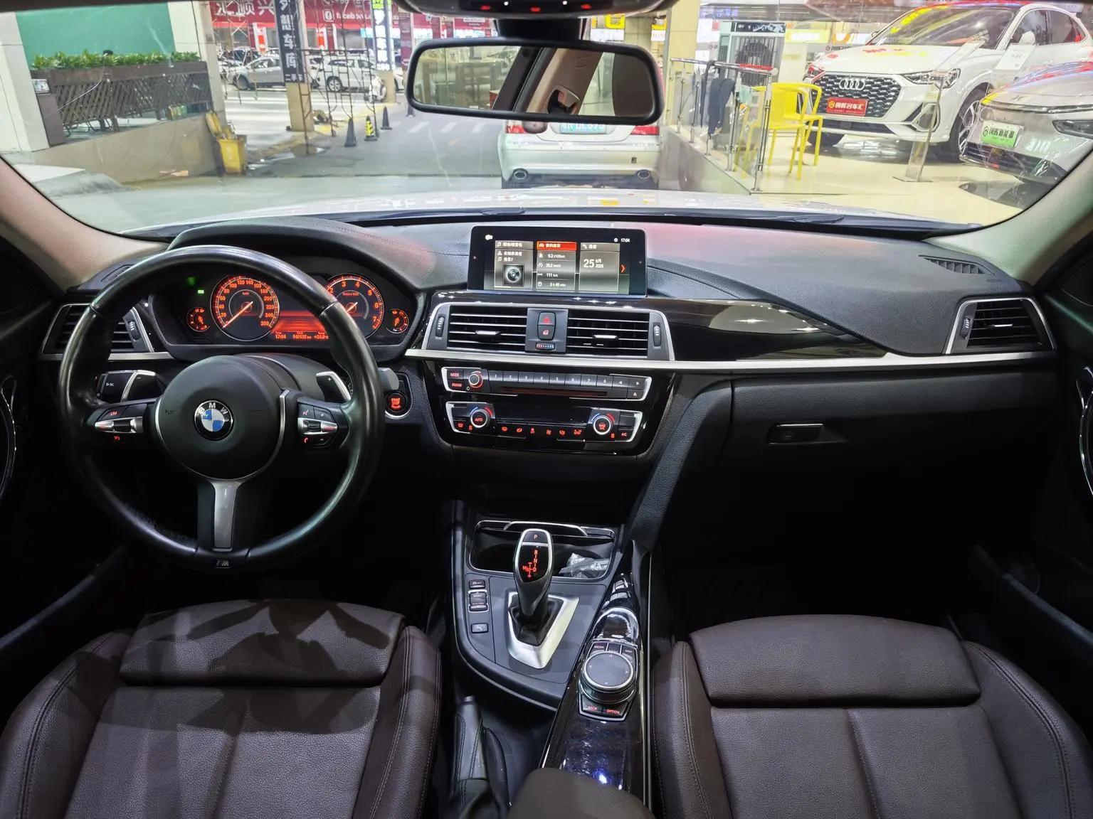 BMW 3 Series 2018 320Li Leading M Sport Package