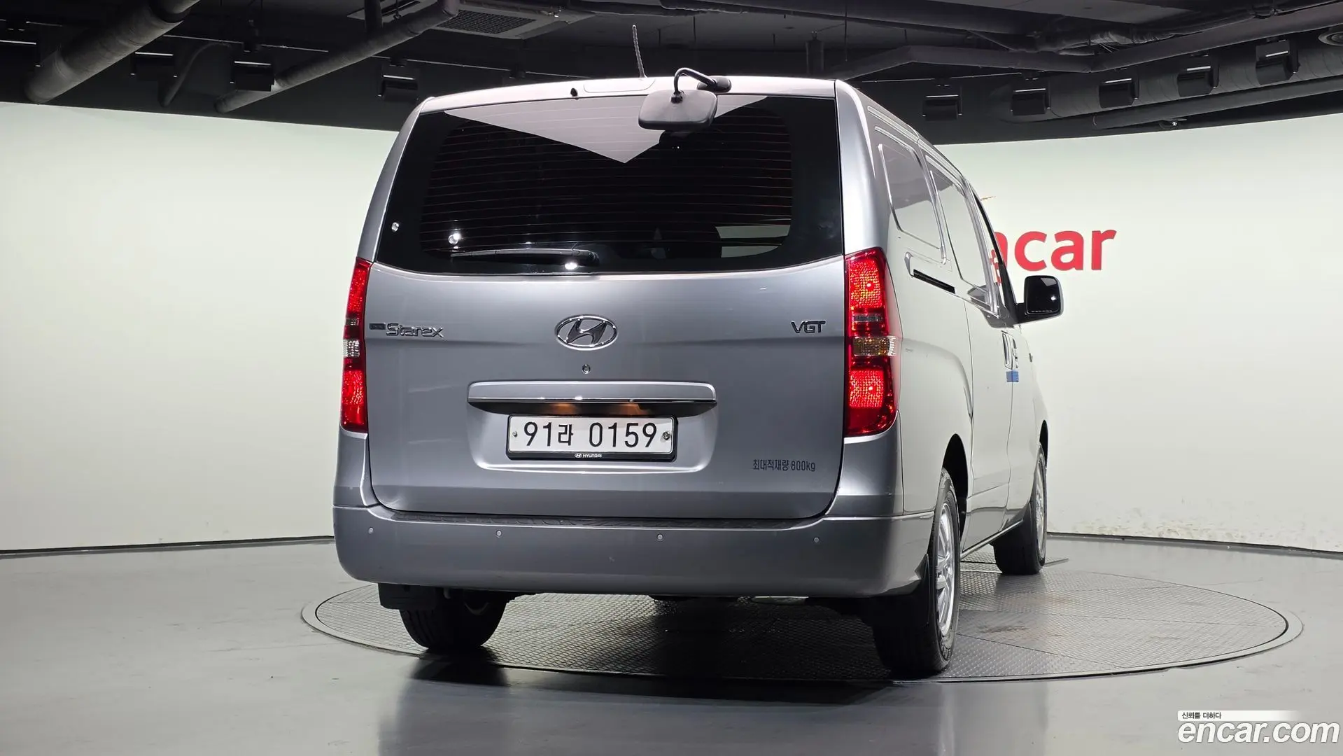 Hyundai Starex Van 3-Seater