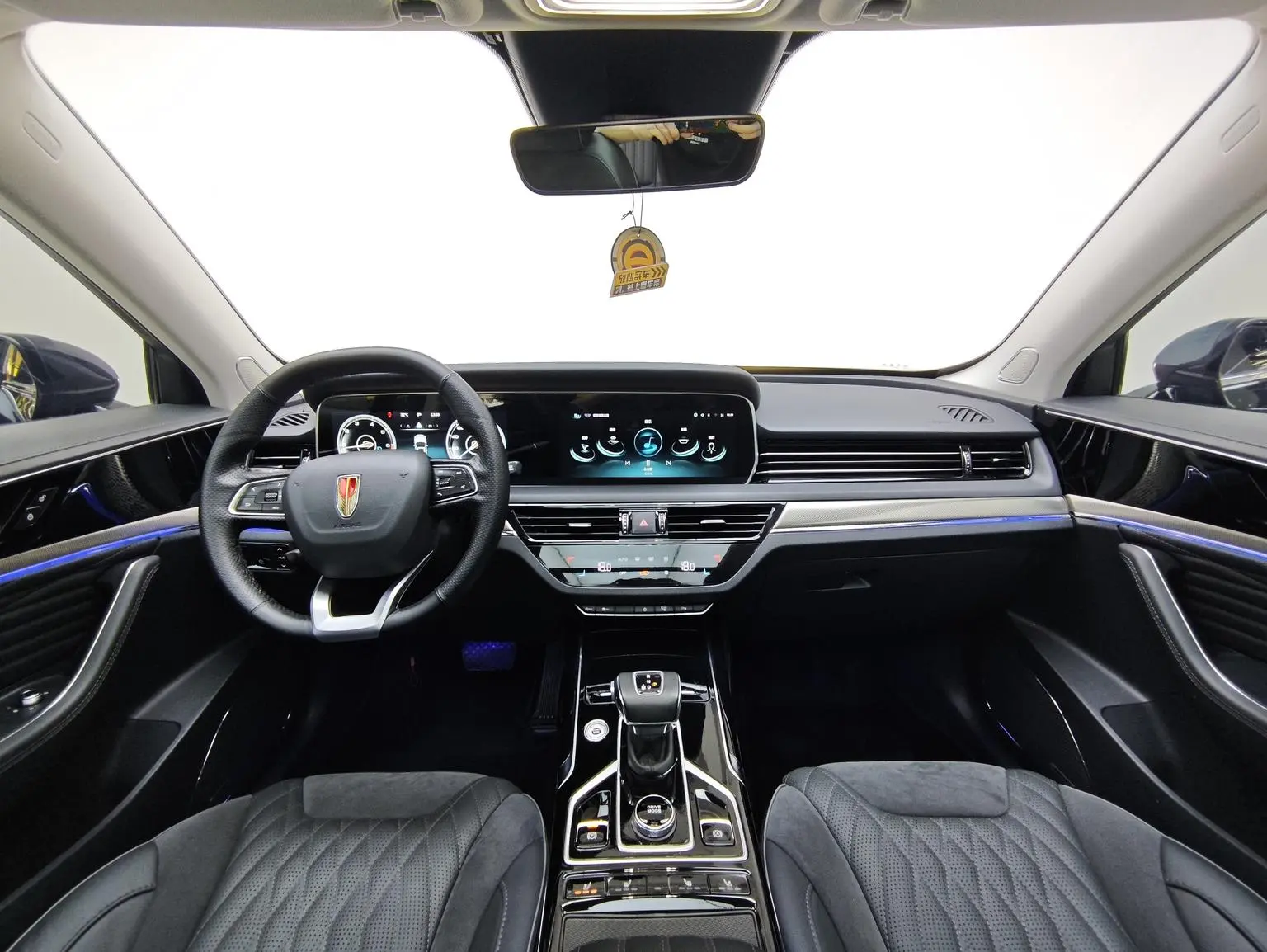 Hongqi HS5 2022 Facelift 2.0T Connected Flagship Enjoy