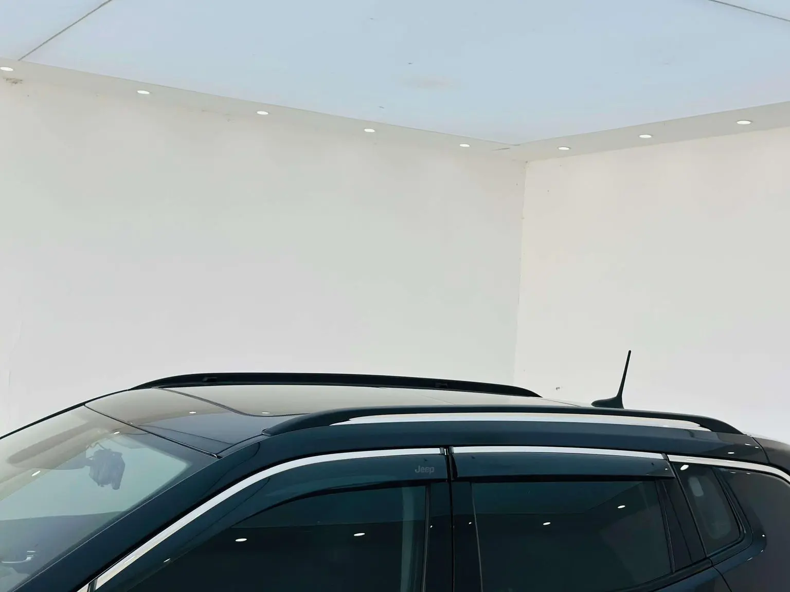 Jeep Compass 2019 220T Auto