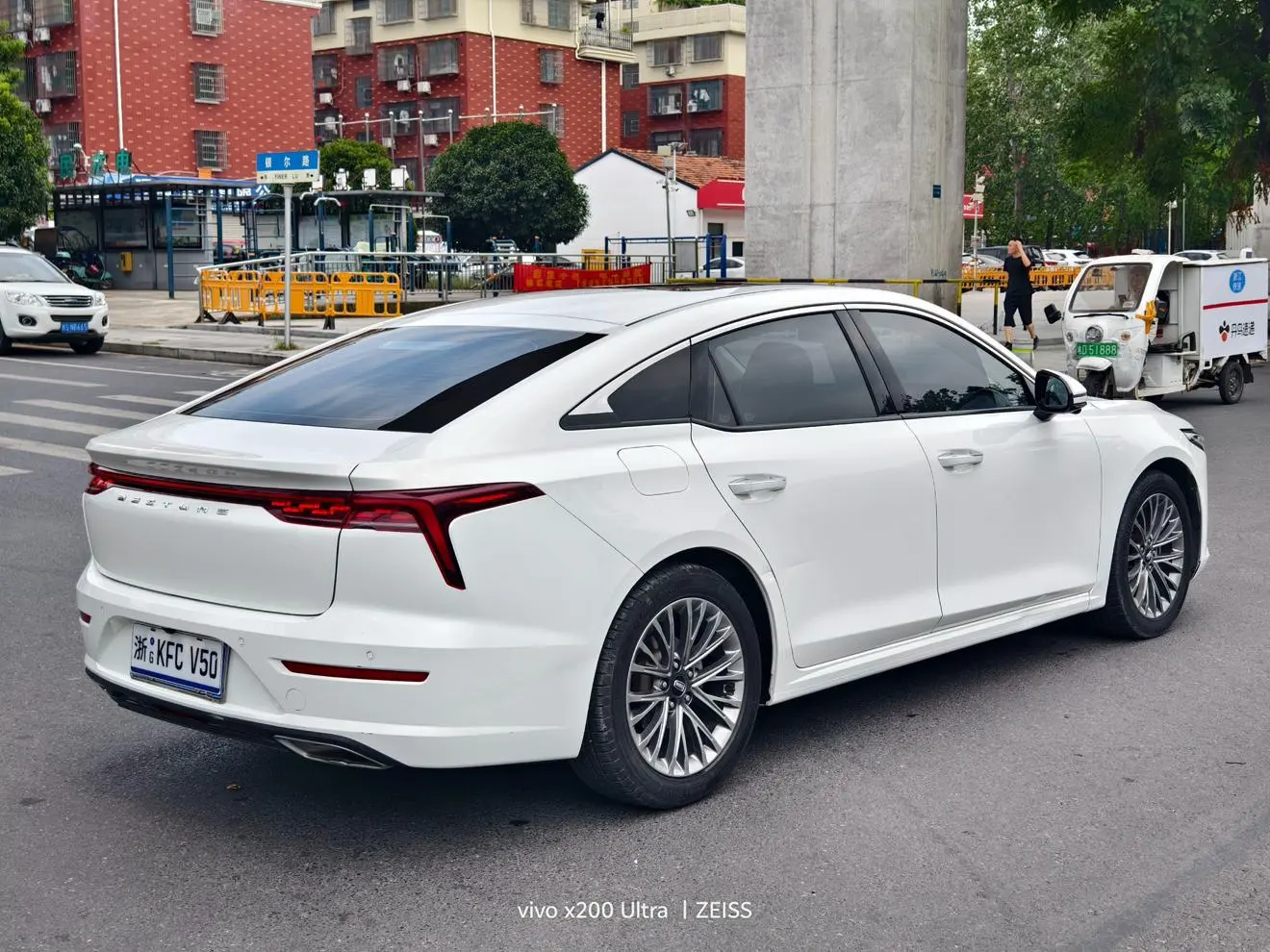 Bestune B70 2023 3rd Gen 1.5T Auto