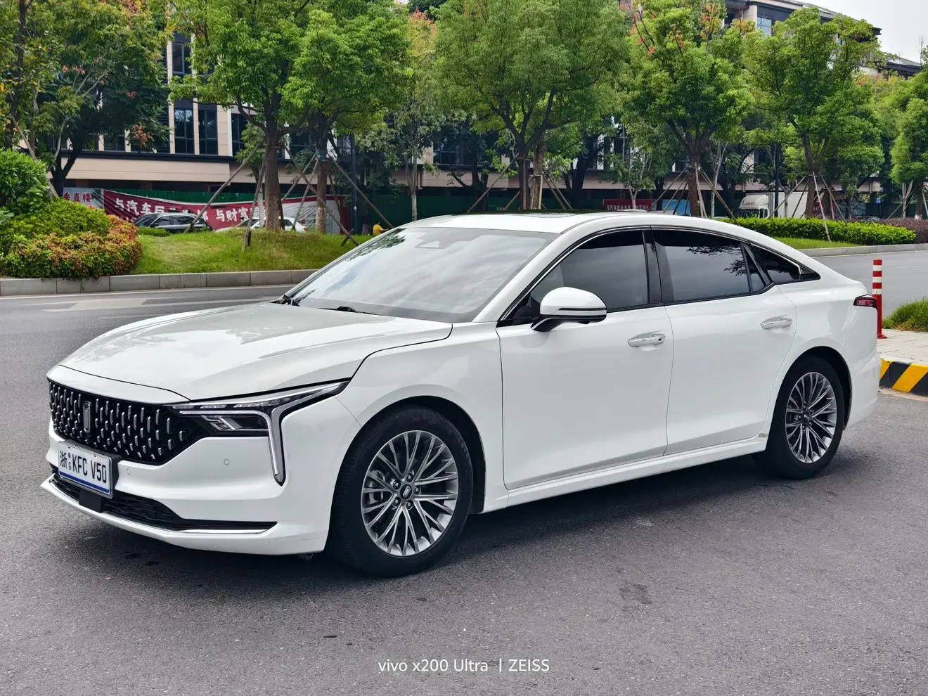 Bestune B70 2023 3rd Gen 1.5T Auto