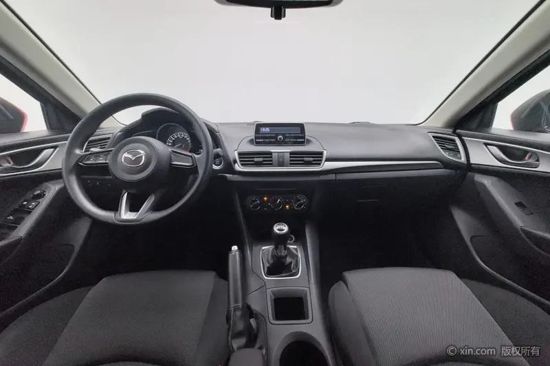Mazda3 Angkesela 2017 Sedan 1.5L Manual Comfort Type National V