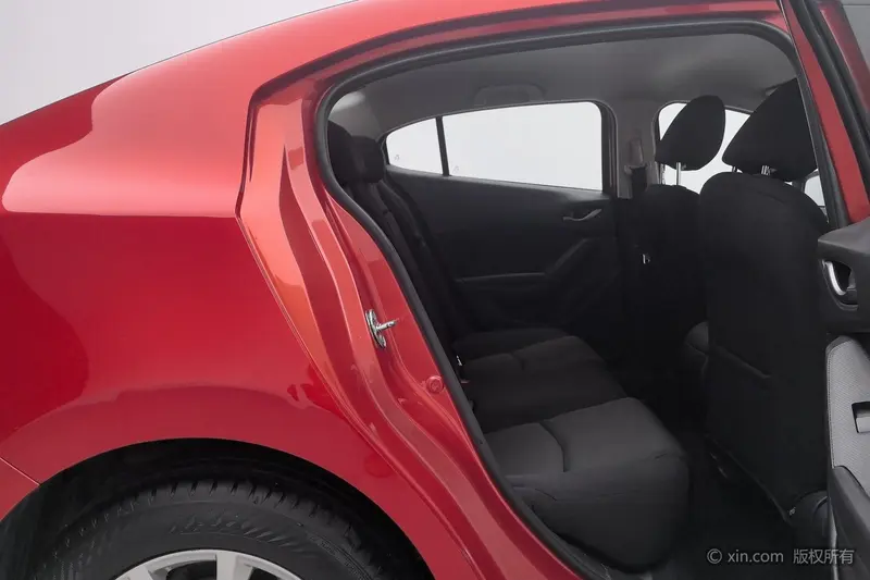 Mazda3 Angkesela 2017 Sedan 1.5L Manual Comfort Type National V