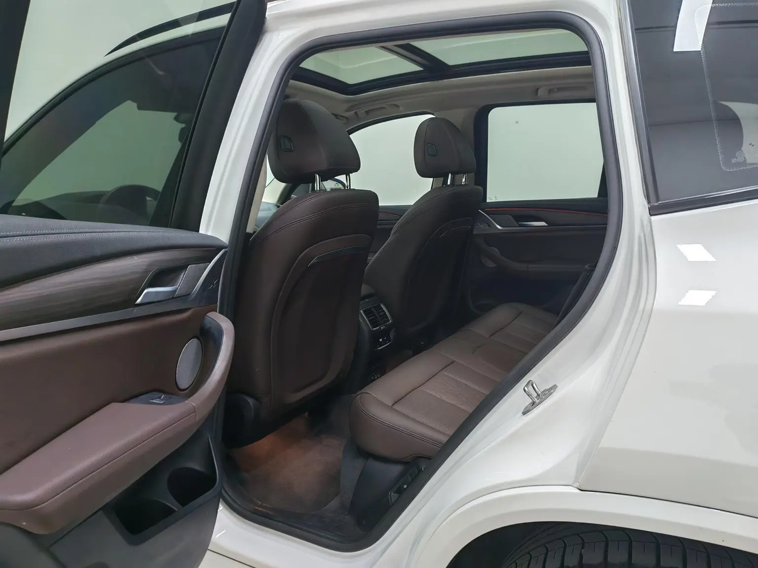 BMW X3 2022 xDrive30i Leading M