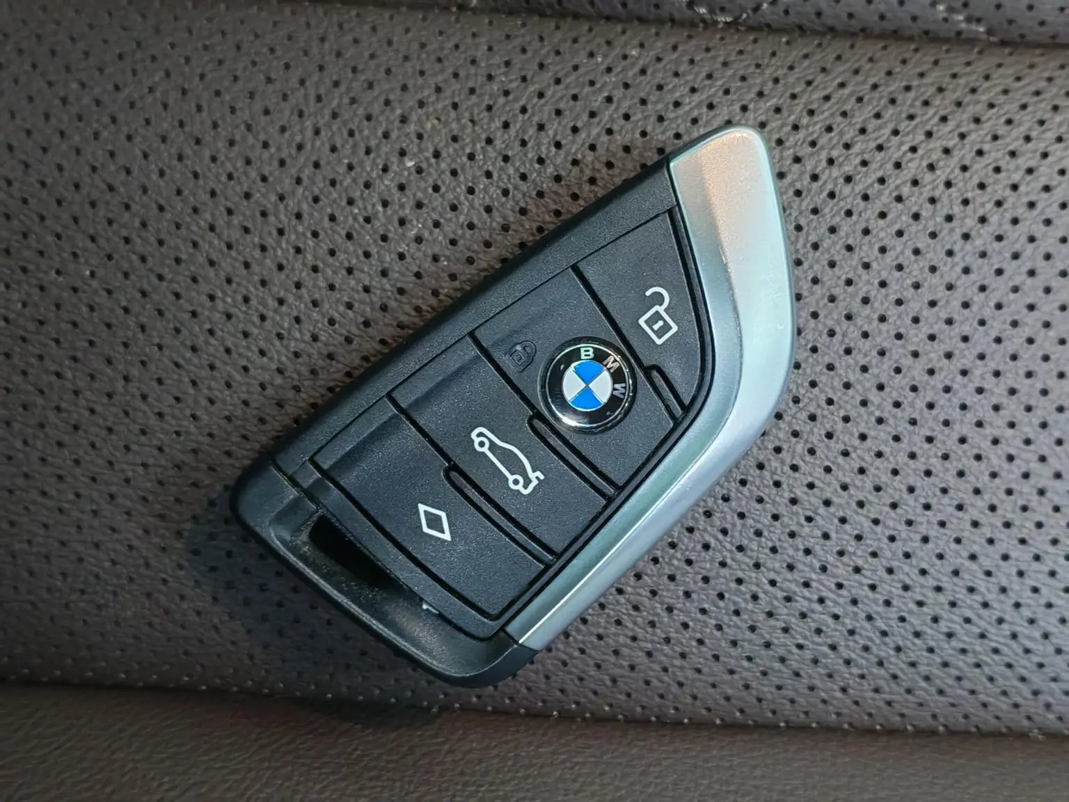BMW X3 2022 xDrive30i Leading M