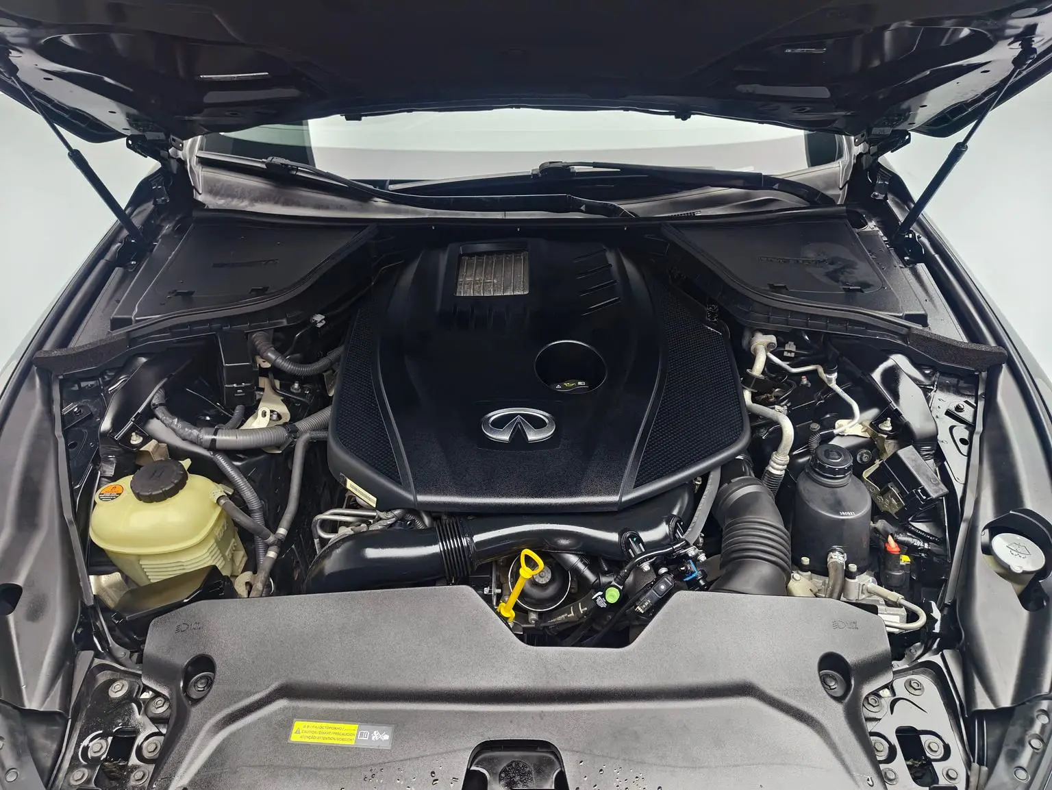 Infiniti Q50L 2018 2.0T China VI