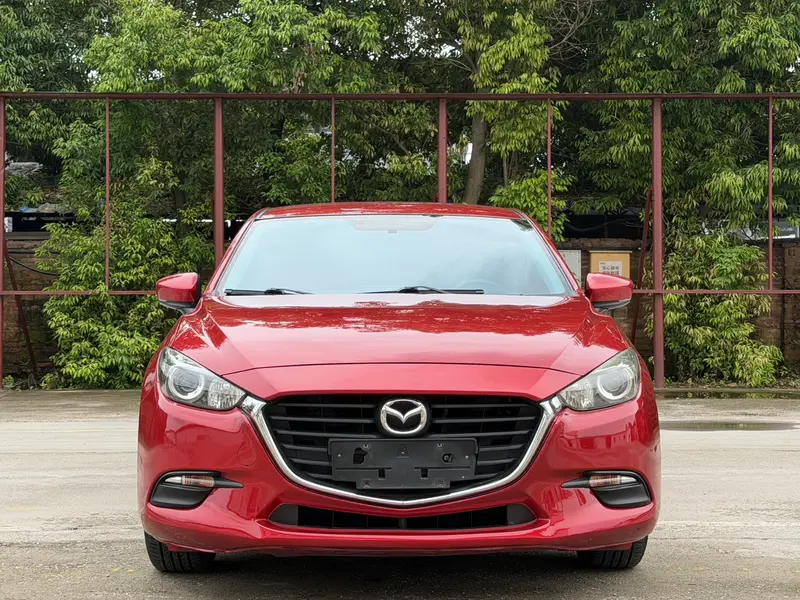 Mazda3 Angkesela 2017 Hatchback 1.5L Automatic Comfort Type National V