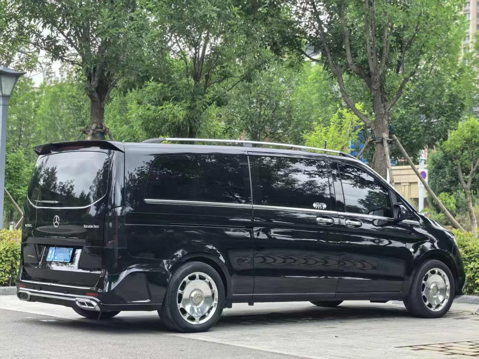 Mercedes-Benz 2023 2.0T Business 7 seat