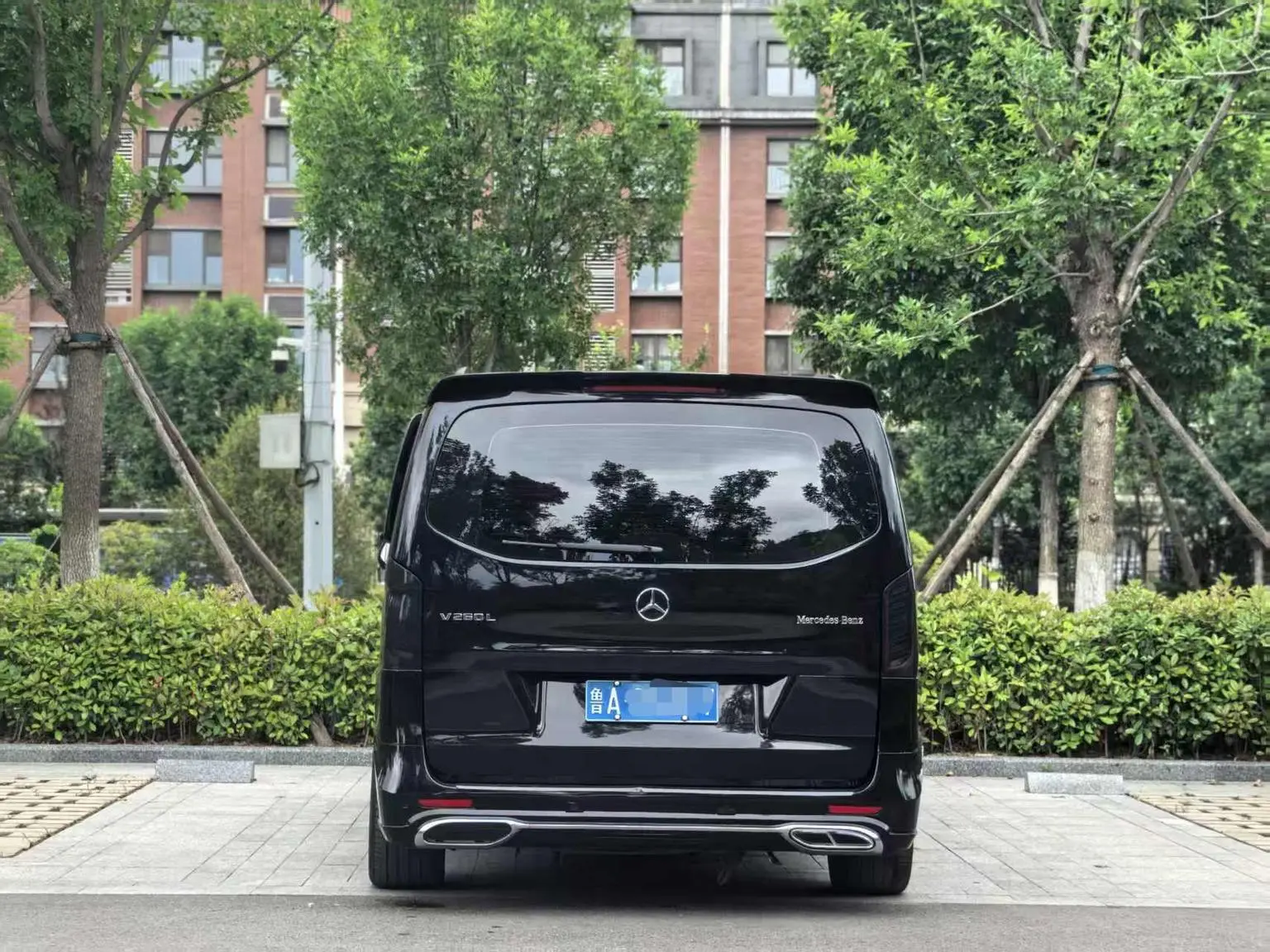 Mercedes-Benz 2023 2.0T Business 7 seat