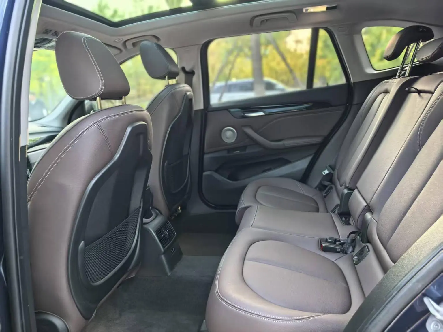 BMW X1 2021 sDrive25Li Leading