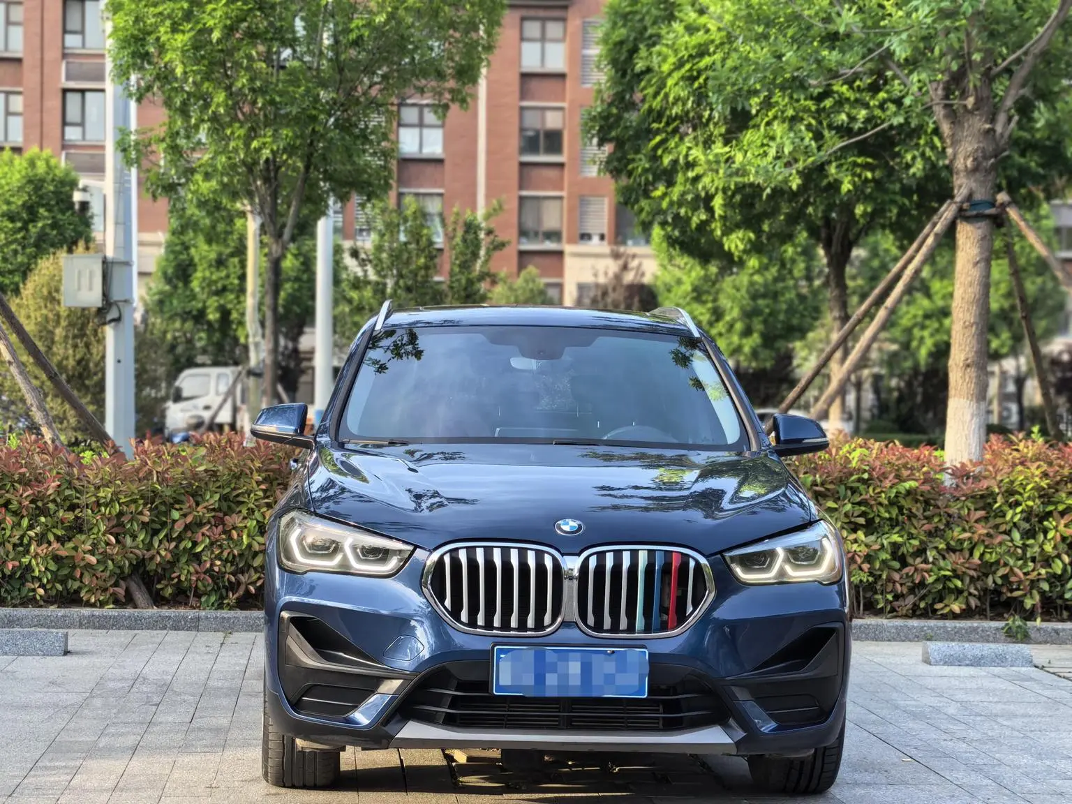 BMW X1 2021 sDrive25Li Leading