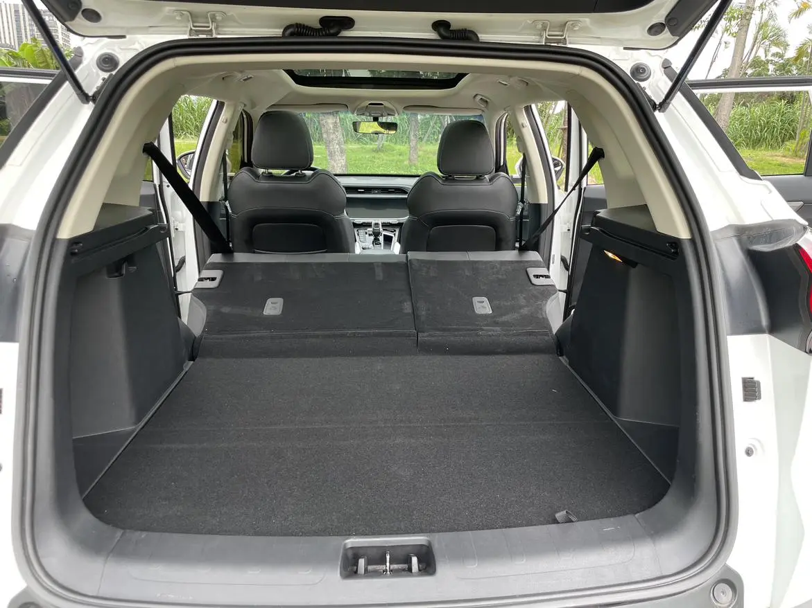 Geely Boyue 2020 1.8TD DCT Smart Connected PRO