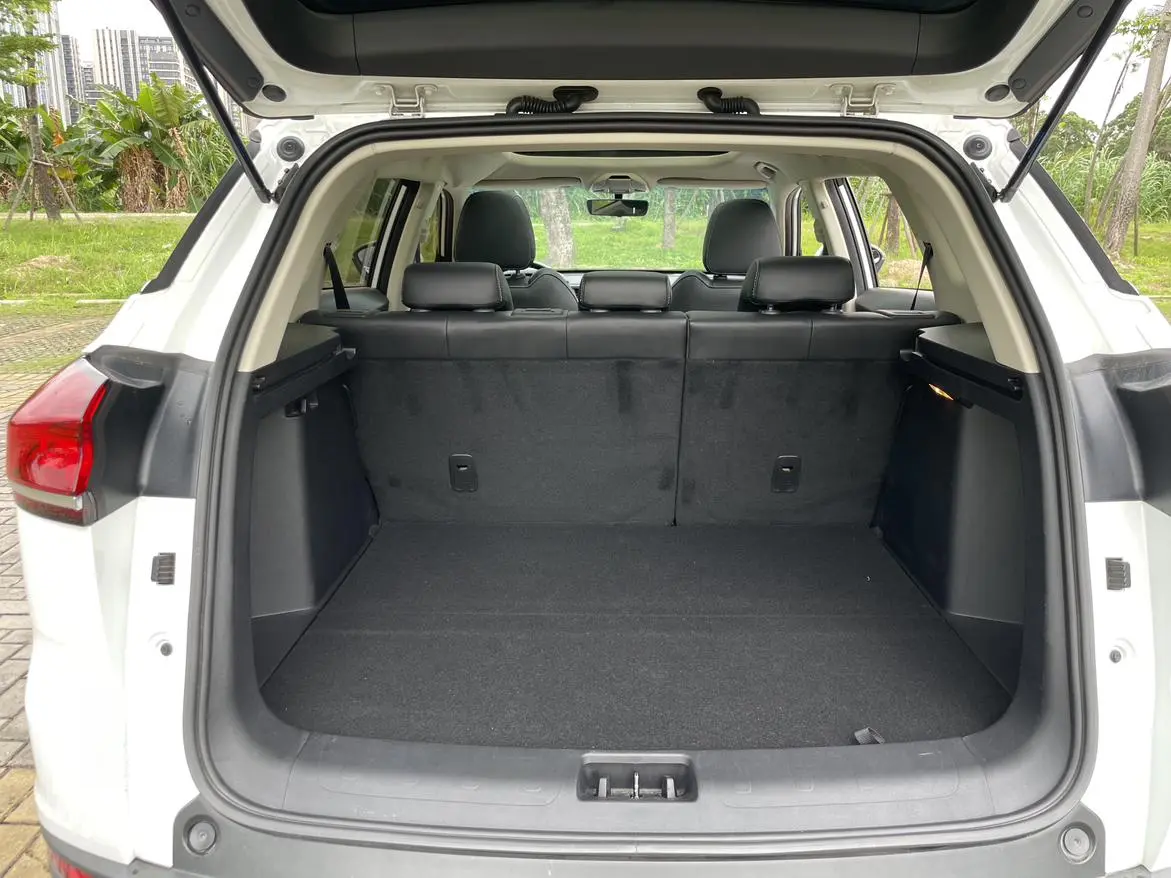 Geely Boyue 2020 1.8TD DCT Smart Connected PRO