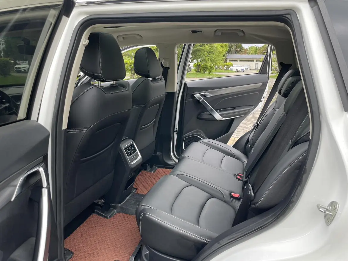 Geely Boyue 2020 1.8TD DCT Smart Connected PRO