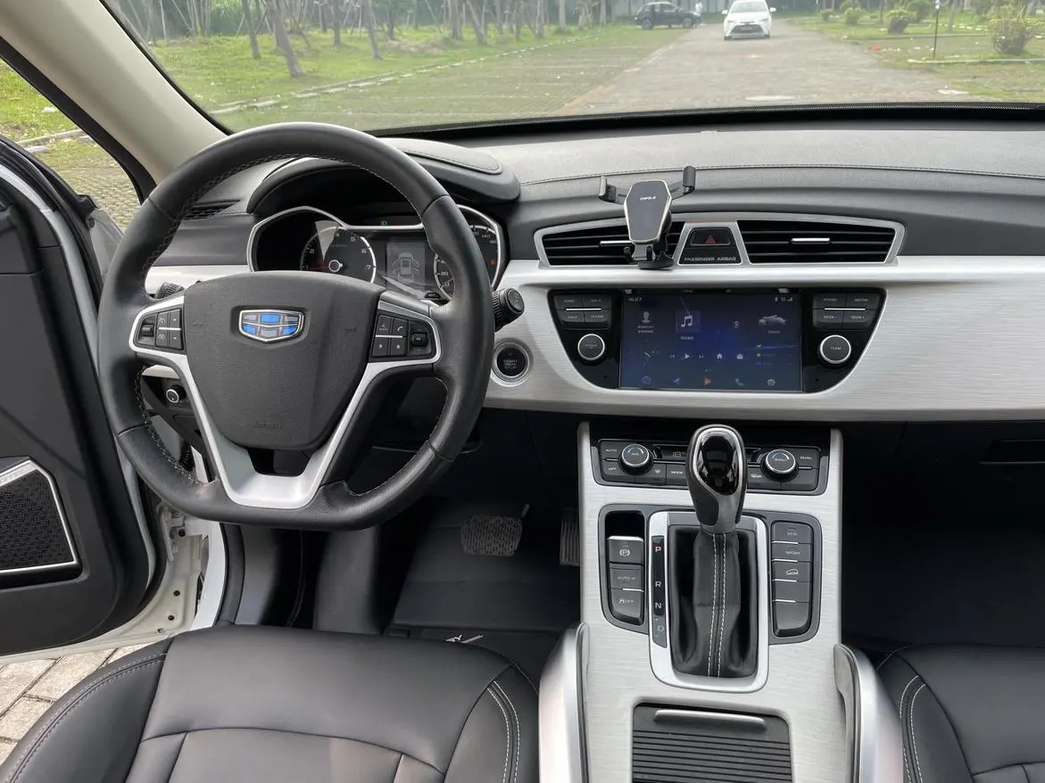Geely Boyue 2018 1.8TD Auto 2WD Smart Connected 4G Connected