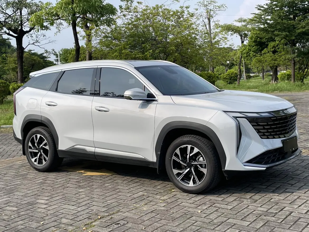 Geely Boyue L 2024 1.5TD DCT