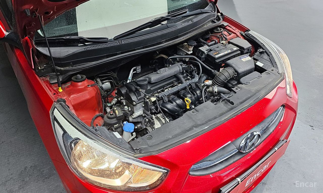 Hyundai Accent (New) 1.4 VVT Modern 2017