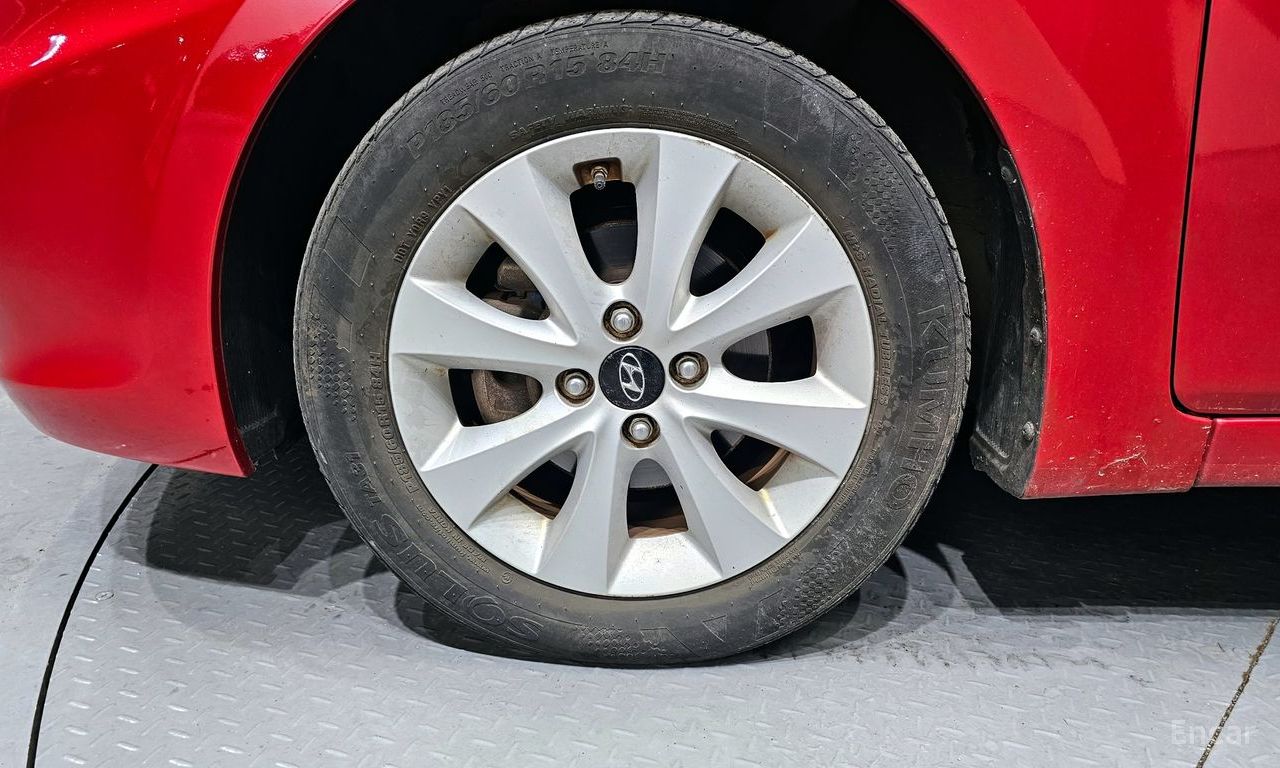Hyundai Accent (New) 1.4 VVT Modern 2017