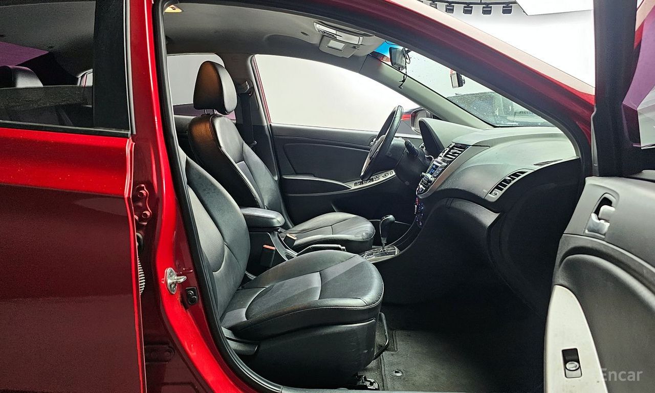 Hyundai Accent (New) 1.4 VVT Modern 2017