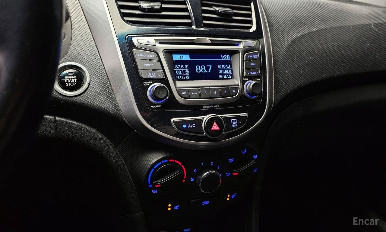 Hyundai Accent (New) 1.4 VVT Modern 2017