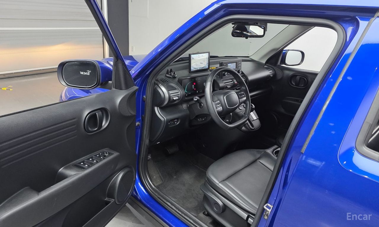 Hyundai Casper Van 2023