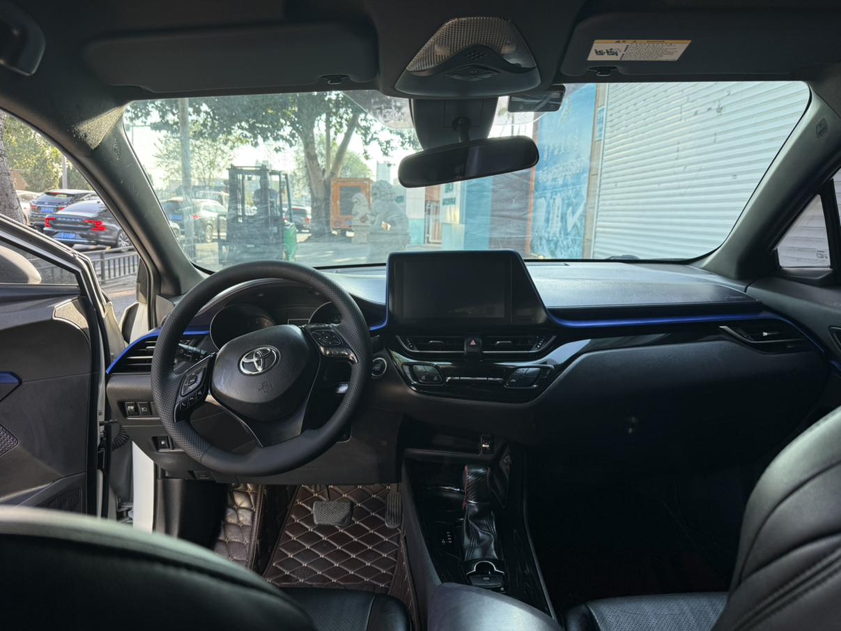 Toyota C-HR 2018 2.0L Leading China VI