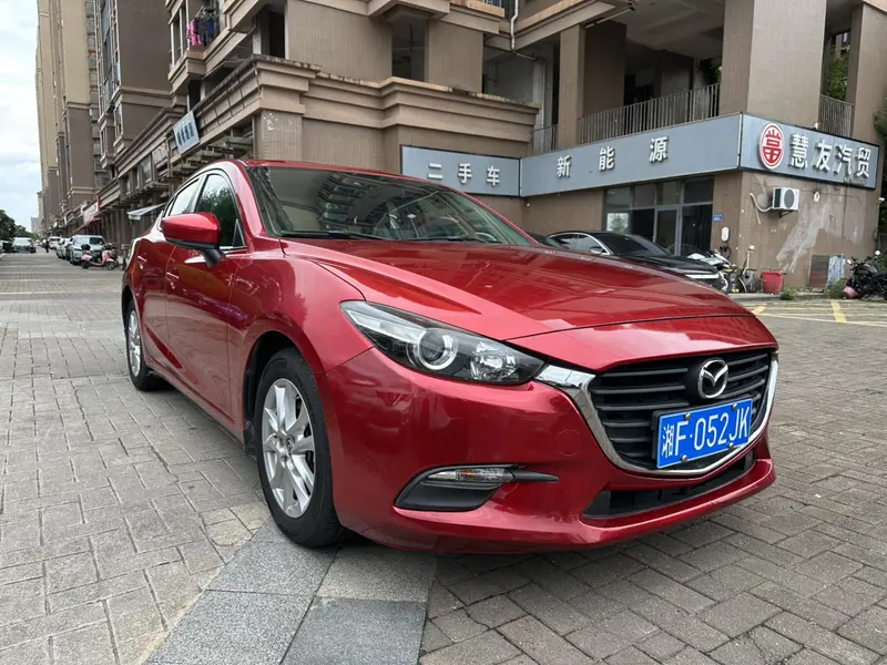 Mazda3 Angkesela 2017 Sedan 1.5L Automatic Comfort Type National V