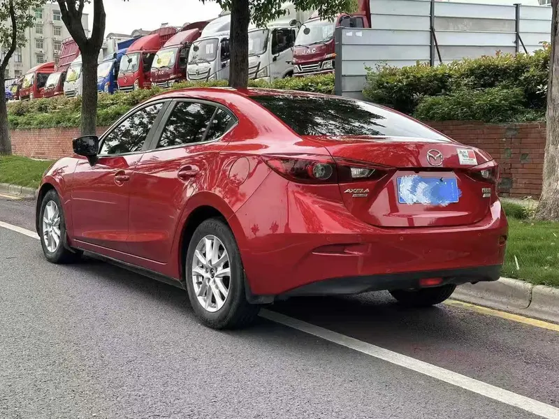Mazda3 Angkesela 2017 sedan 1.5L automatic luxury model National V