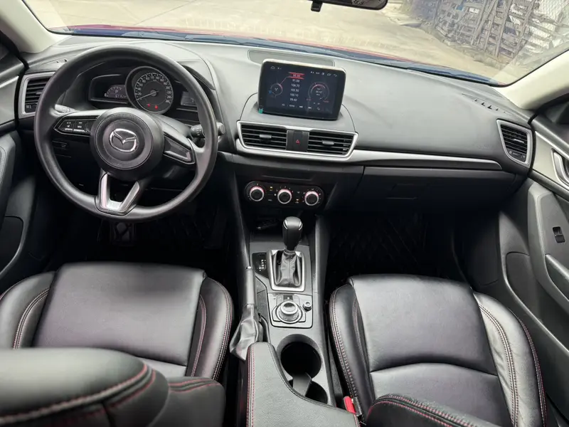 Mazda3 Angkesela 2017 Sedan 1.5L Automatic Comfort Type National VI