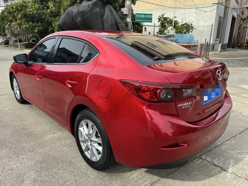 Mazda3 Angkesela 2017 Sedan 1.5L Automatic Comfort Type National VI
