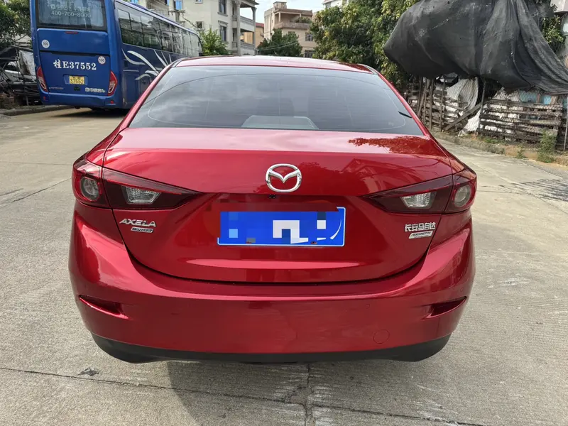 Mazda3 Angkesela 2017 Sedan 1.5L Automatic Comfort Type National VI