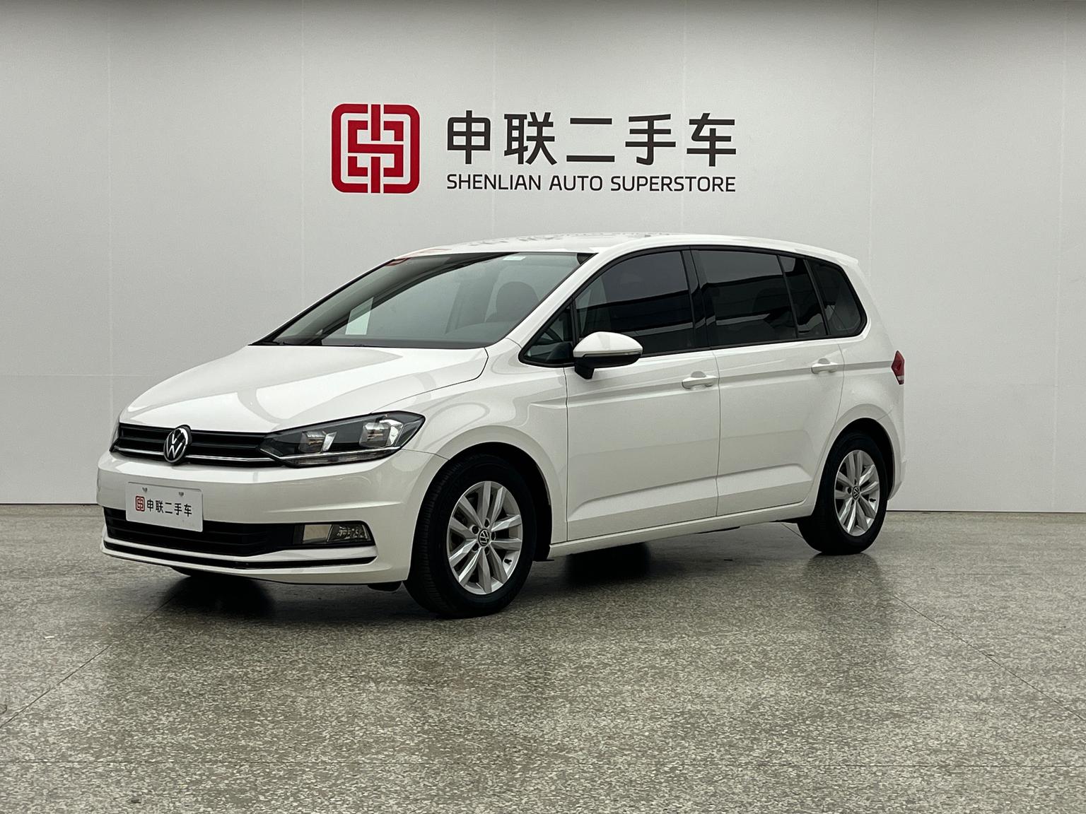 Volkswagen Touran L 2021 280TSI DSG Fashion 7 seat