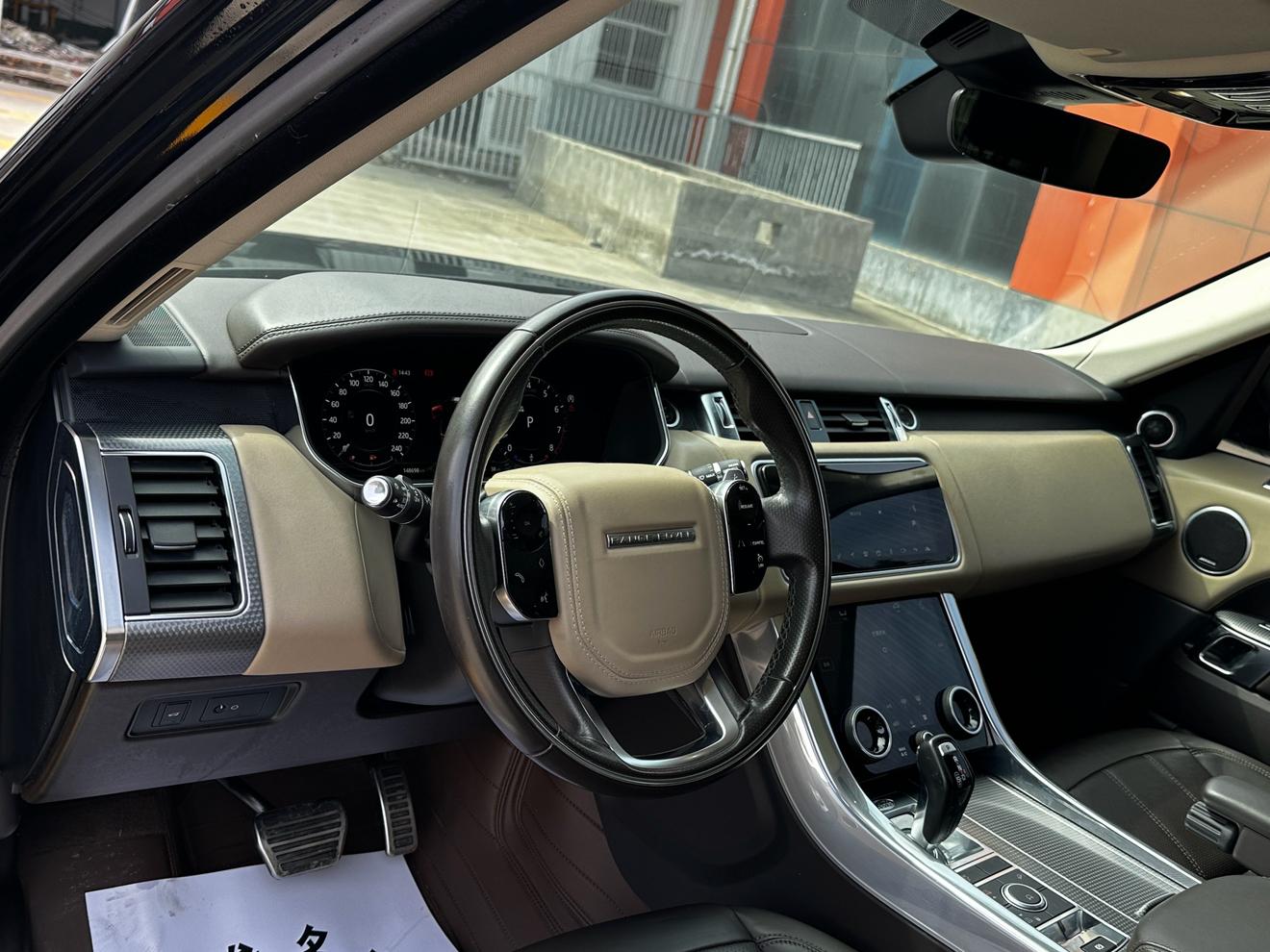 Land Rover Range Rover Sport 2018 3.0 V6 HSE DYNAMIC