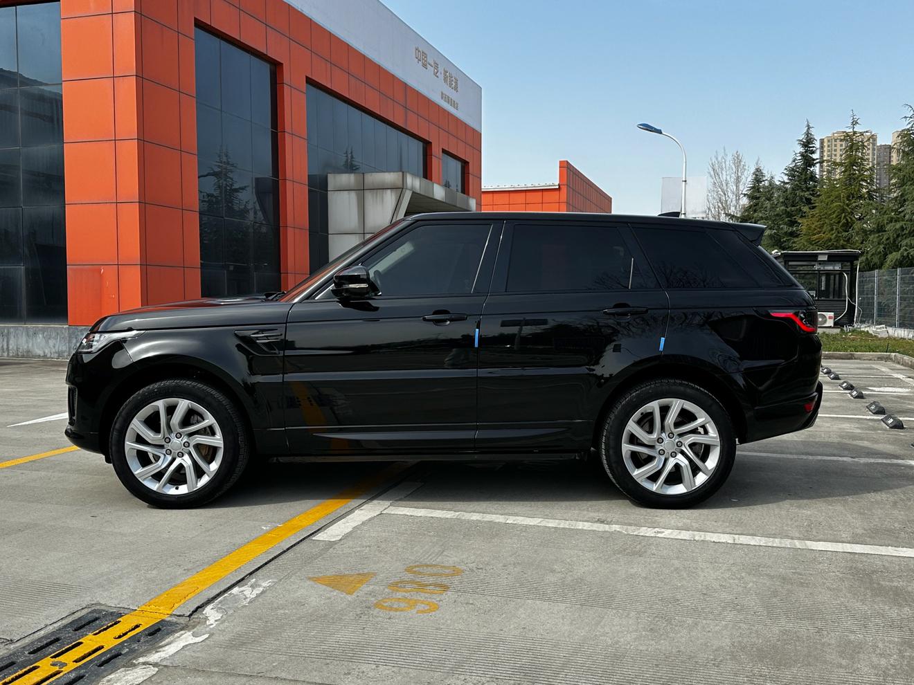 Land Rover Range Rover Sport 2018 3.0 V6 HSE DYNAMIC