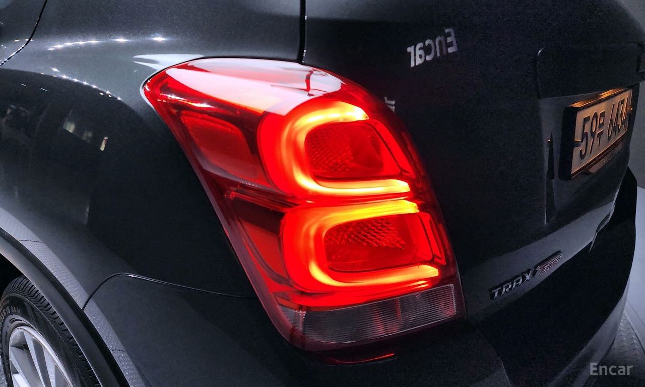 Chevrolet (GM Daewoo) The New Trax 1.4 Premier 2018