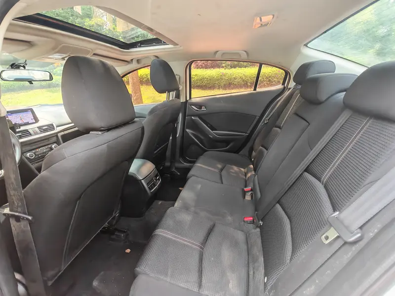 Mazda3 Angkesela 2017 sedan 1.5L automatic luxury model National V